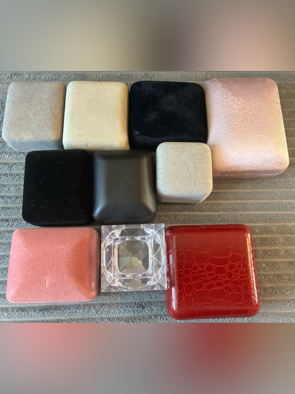 Lot of 10 VTG Jewelry Boxes Ring Velvet Grey Black Clear Display